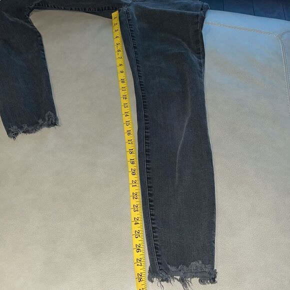 Madewell 9" High Rise Skinny Exposed Button Front Jeans Size 28T - Picture 15 of 15